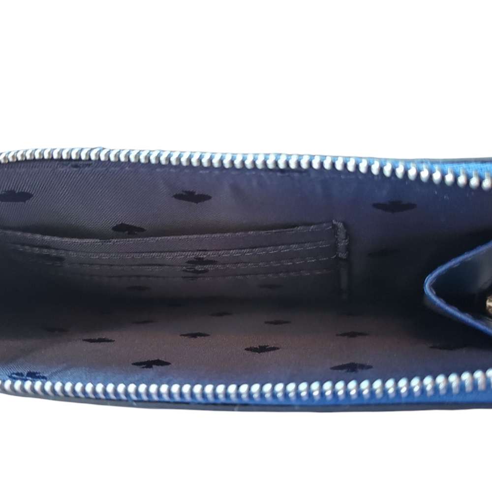 Women's Kate Spade Wristlet - Picture 4 of 4